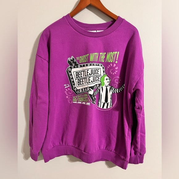 beetlejuice Tops - Beetlejuice Graphic Sweatshirt